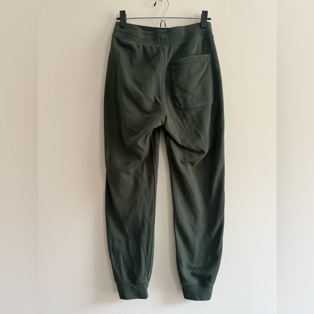 Uniqlo Unisex Sweatsuit set. Dark Green. Size XS. - Picture 3 of 7